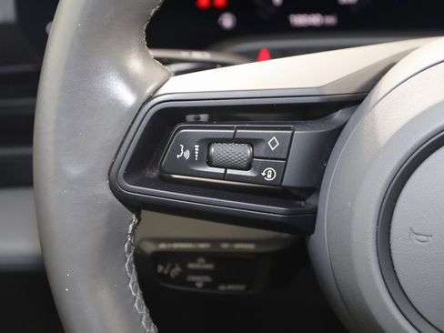 Used 2020 Porsche Taycan 4S image 44