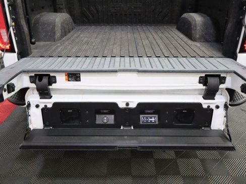 Used 2021 GMC Sierra 1500 AT4 w/ AT4 Premium Package AWD/4WD image 34