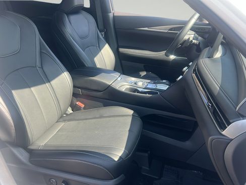 Used 2026 INFINITI QX60 Luxe w/ Cargo Package FWD image 22