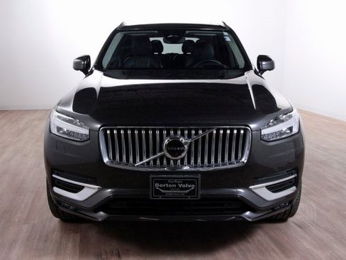 Certified 2023 Volvo XC90 B6 Ultimate w/ Protection Package Premier image 2