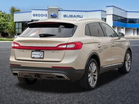 Used 2017 Lincoln MKX Reserve AWD/4WD image 6