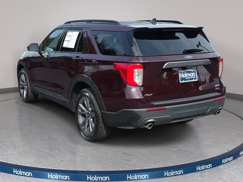 Certified 2023 Ford Explorer XLT w/ Equipment Group 202A AWD/4WD image 7