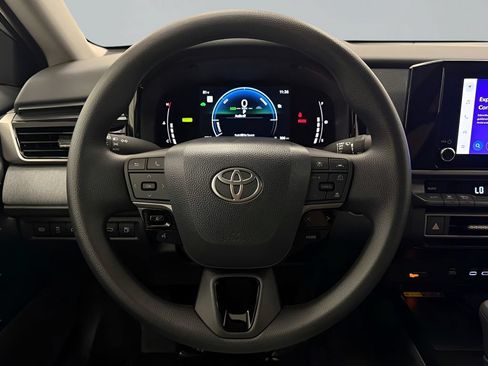 Used 2026 Toyota Camry LE FWD image 16