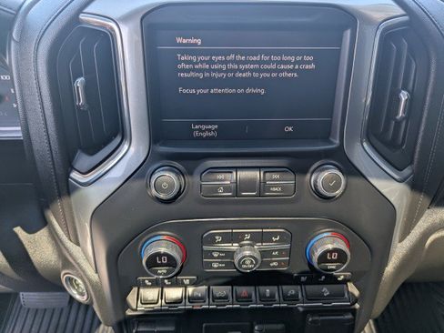 Used 2022 Chevrolet Silverado 2500 LTZ w/ LTZ Plus Package AWD/4WD image 19