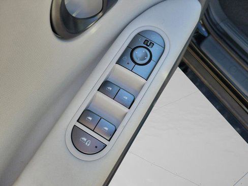 New 2025 Hyundai Ioniq 5 SEL image 14