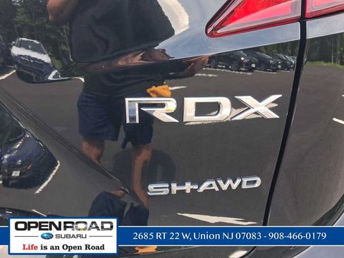 Used 2024 Acura RDX SH-AWD image 5