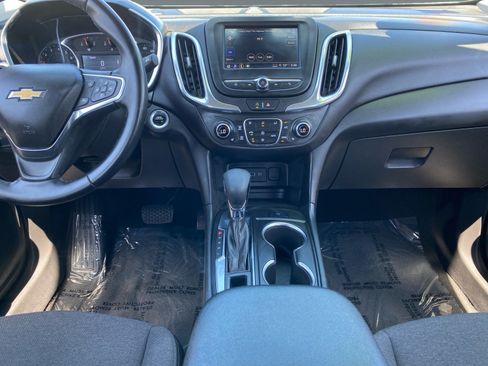 Used 2024 Chevrolet Equinox LT AWD/4WD image 11