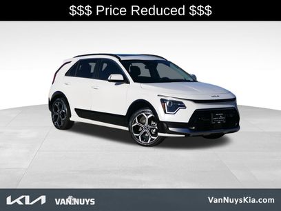 Used 2023 Kia Niro EX Touring