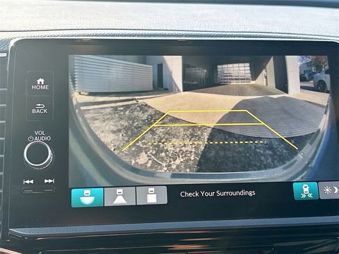 Used 2025 Honda Ridgeline RTL image 14