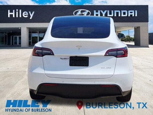 Used 2021 Tesla Model Y Long Range AWD/4WD image 5