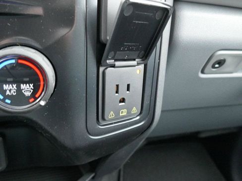 New 2026 Ford F250 XLT w/ XLT Premium Package image 25