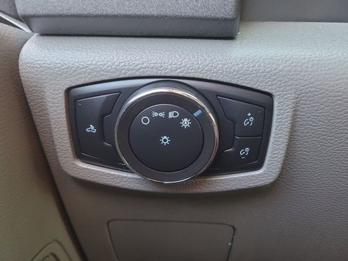 Used 2020 Ford F250 XL w/ STX Appearance Package image 23