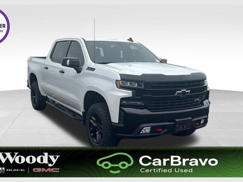 Certified 2021 Chevrolet Silverado 1500 LT Trail Boss w/ Convenience Package II AWD/4WD image 1