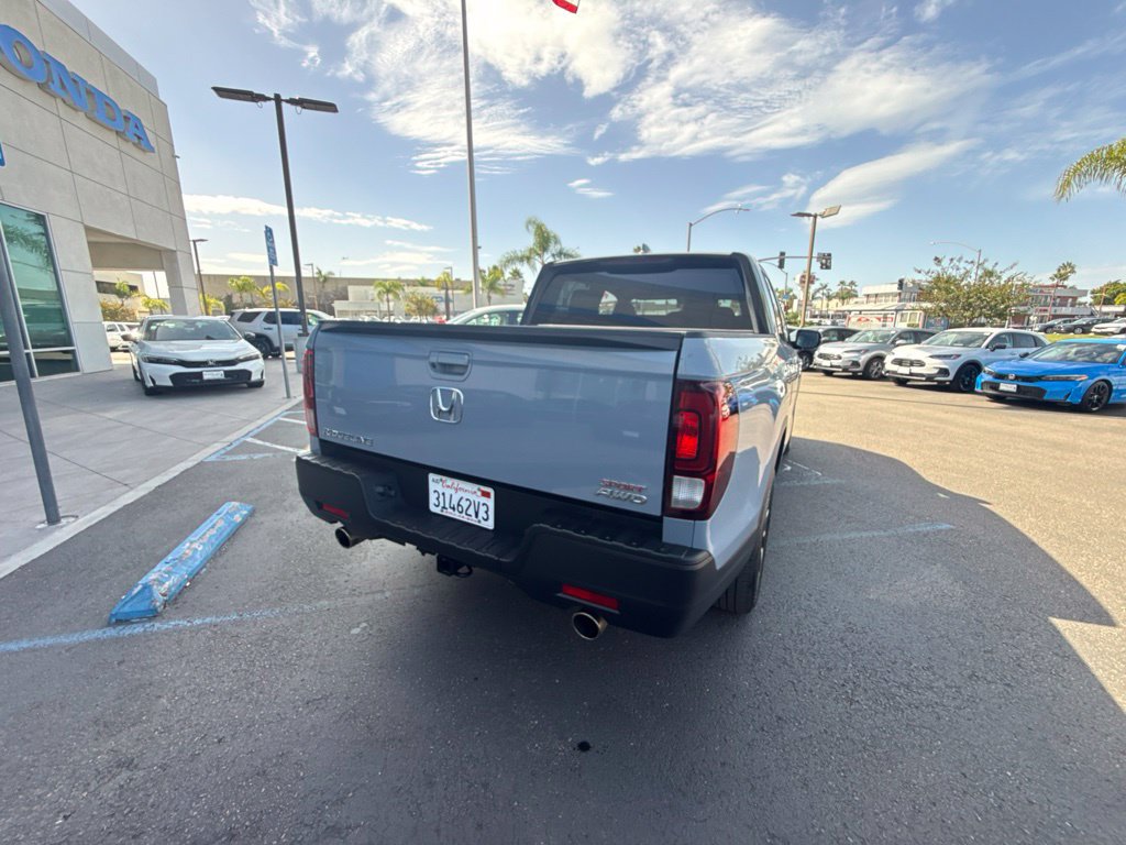 Used 2023 Honda Ridgeline Sport image 4