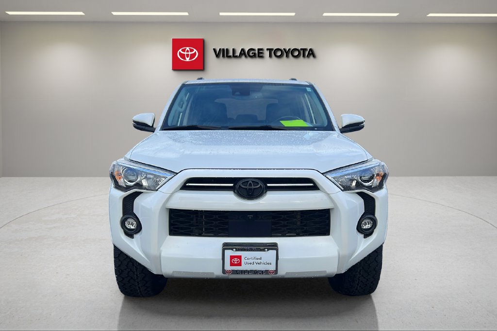Certified 2024 Toyota 4Runner SR5 Premium w/ Moonroof Package AWD/4WD image 8