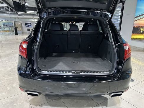 Used 2014 Porsche Cayenne AWD/4WD image 31