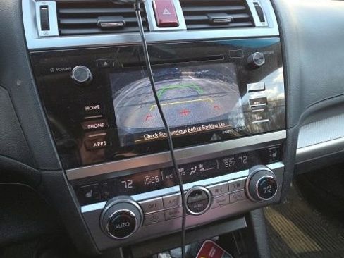 Used 2017 Subaru Outback 2.5i Premium image 22