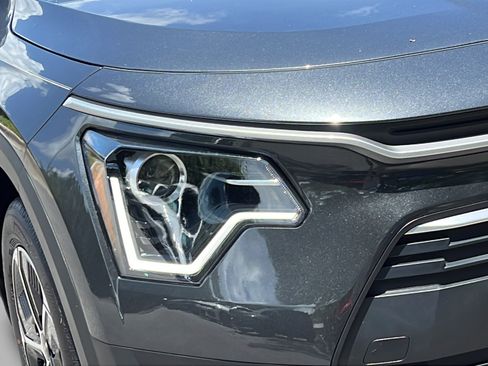 New 2026 Kia Niro LX FWD image 24