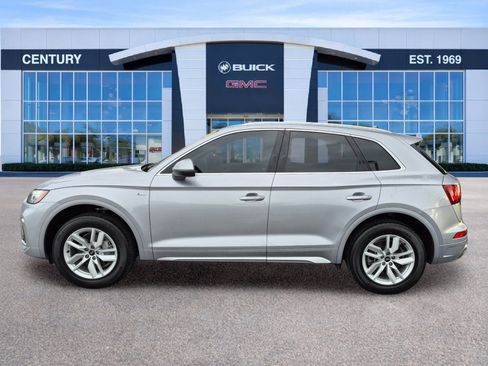 Used 2023 Audi Q5 2.0T Premium w/ Convenience Package AWD/4WD image 7