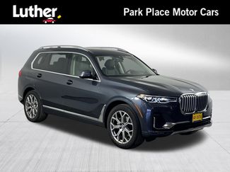Used 2022 BMW X7 xDrive40i w/ Premium Package video 1
