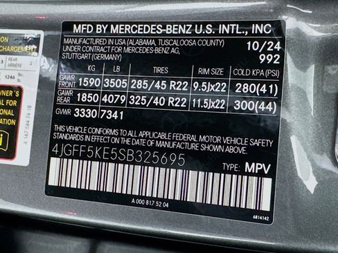 Certified 2025 Mercedes-Benz GLS 450 4MATIC image 27