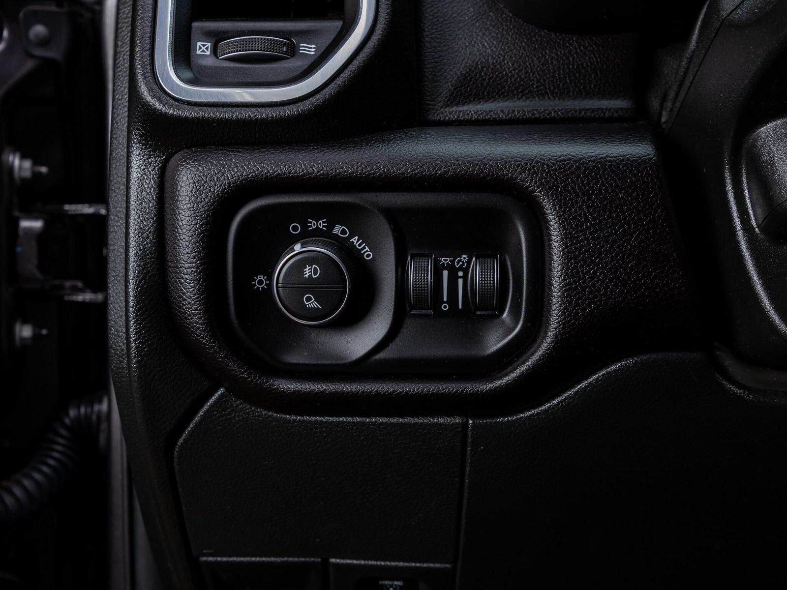 Used 2023 RAM 2500 Laramie AWD/4WD image 20