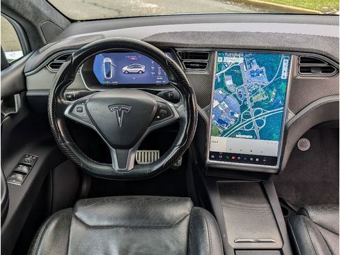 Used 2016 Tesla Model X Performance image 22