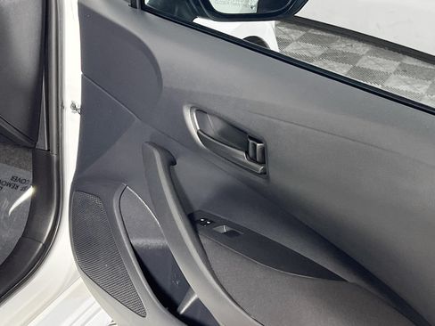 Used 2024 Toyota Corolla LE FWD image 31