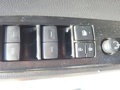 Used 2025 Toyota Camry XSE image 26