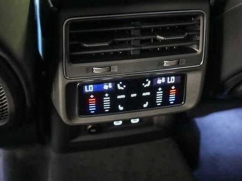 New 2025 Audi SQ7 Premium Plus image 29