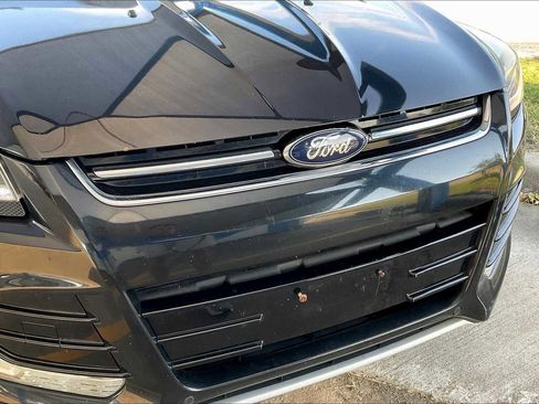 Used 2014 Ford Escape Titanium w/ Equipment Group 401A image 29