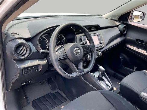 Used 2024 Nissan Kicks S FWD image 17