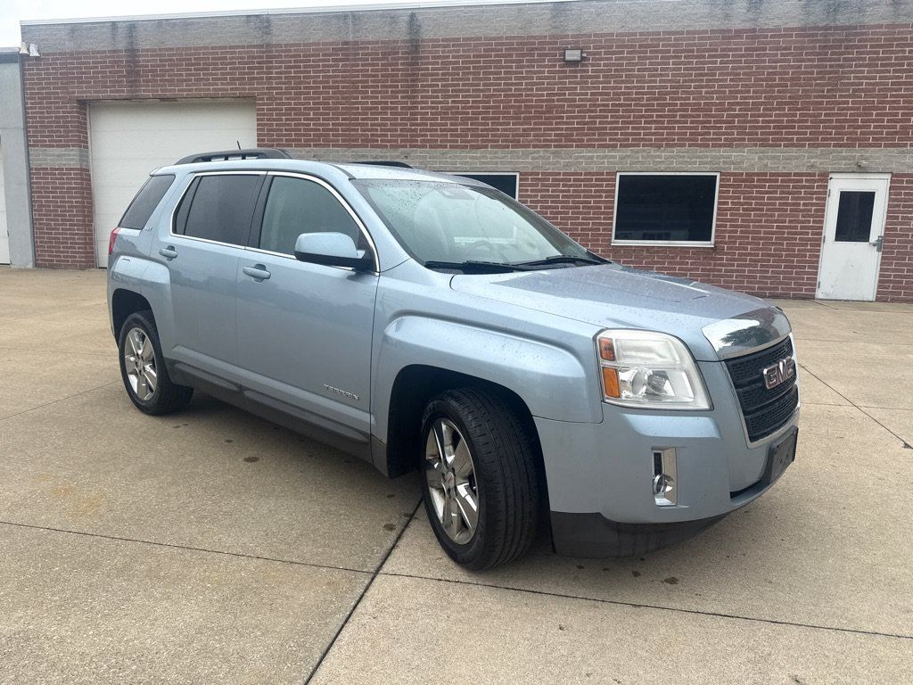 Used 2015 GMC Terrain SLT w/ Open Road Package AWD/4WD image 3