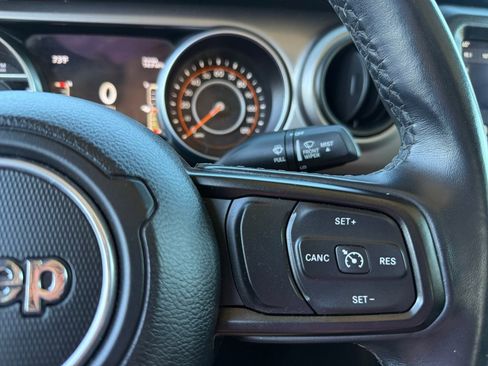 Used 2020 Jeep Gladiator Sport w/ Quick Order Package 24S image 22