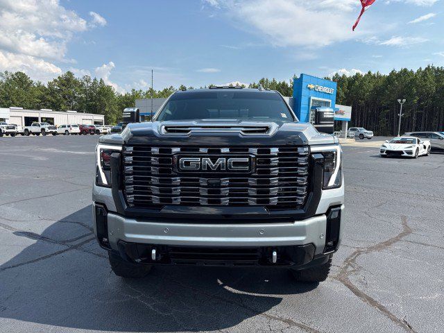 Used 2025 GMC Sierra 2500 Denali Ultimate AWD/4WD image 10