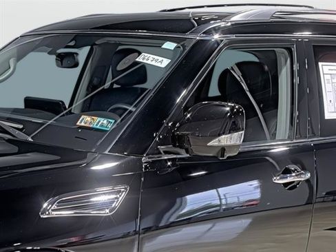 Used 2023 Nissan Armada SL w/ Cargo Package AWD/4WD image 8