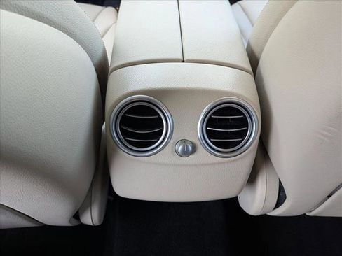 Used 2022 Mercedes-Benz GLC 300 GLC 300 image 19