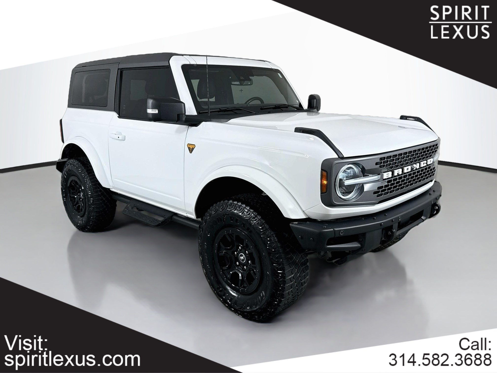Used 2023 Ford Bronco Badlands AWD/4WD image 1