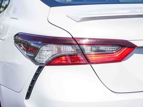 Certified 2024 Toyota Camry SE FWD image 11