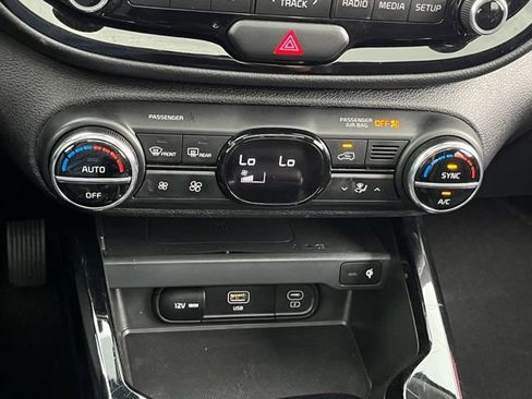 Used 2024 Kia Soul GT-Line w/ Option Group 020 FWD image 20