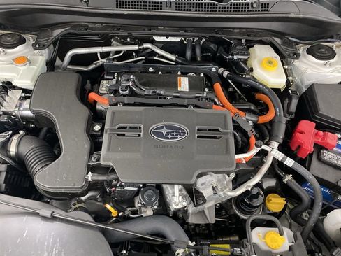 Used 2025 Subaru Forester Limited image 32