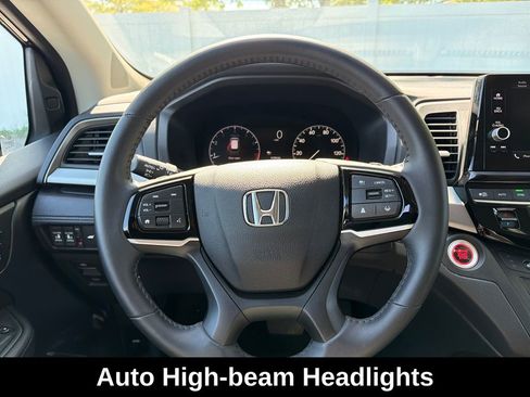 Used 2025 Honda Odyssey EX-L image 17