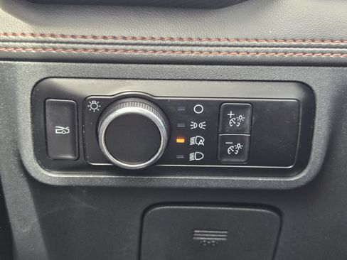 Used 2024 Ford Mustang Premium RWD image 20