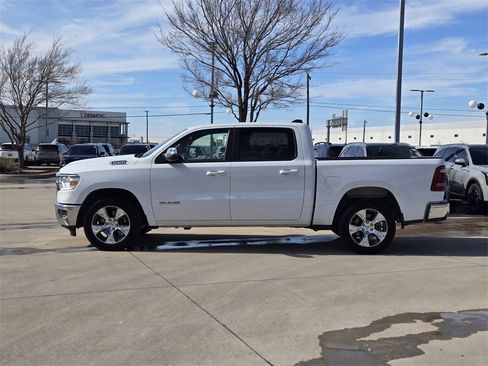 Used 2024 RAM 1500 Laramie image 12