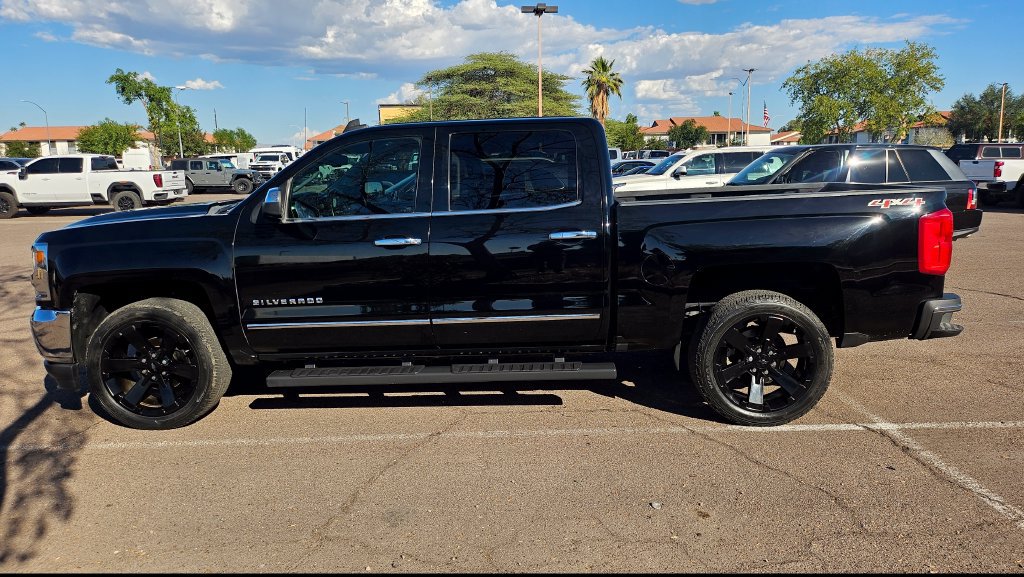 Used 2016 Chevrolet Silverado 1500 LTZ AWD/4WD image 7