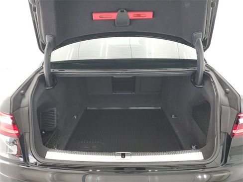 Used 2019 Audi A8 L 3.0T w/ Luxury Package image 11