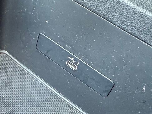 Certified 2023 Audi Q5 2.0T Premium w/ Convenience Package image 30