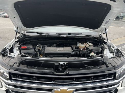 Used 2024 Chevrolet Tahoe LT image 29