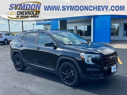 Used 2024 GMC Terrain SLE w/ Driver Convenience Package