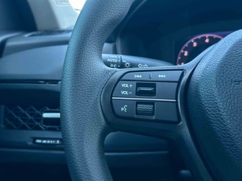 New 2025 Honda Accord SE image 19